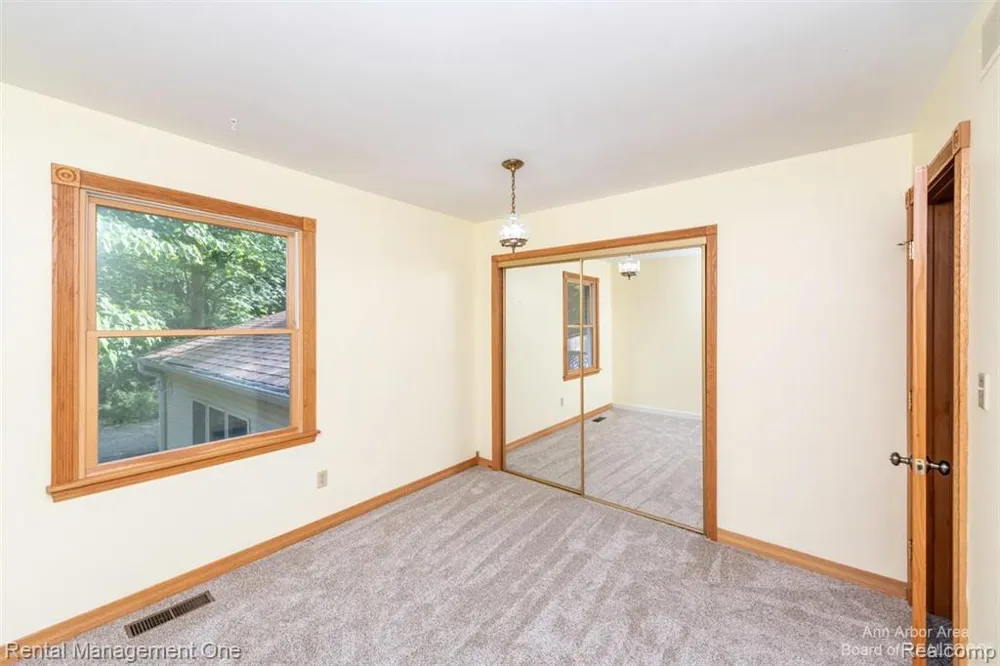 7870 Chamberlin Road Webster Township, MI 48130