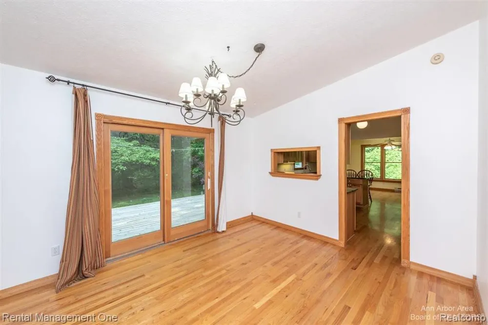 7870 Chamberlin Road Webster Township, MI 48130