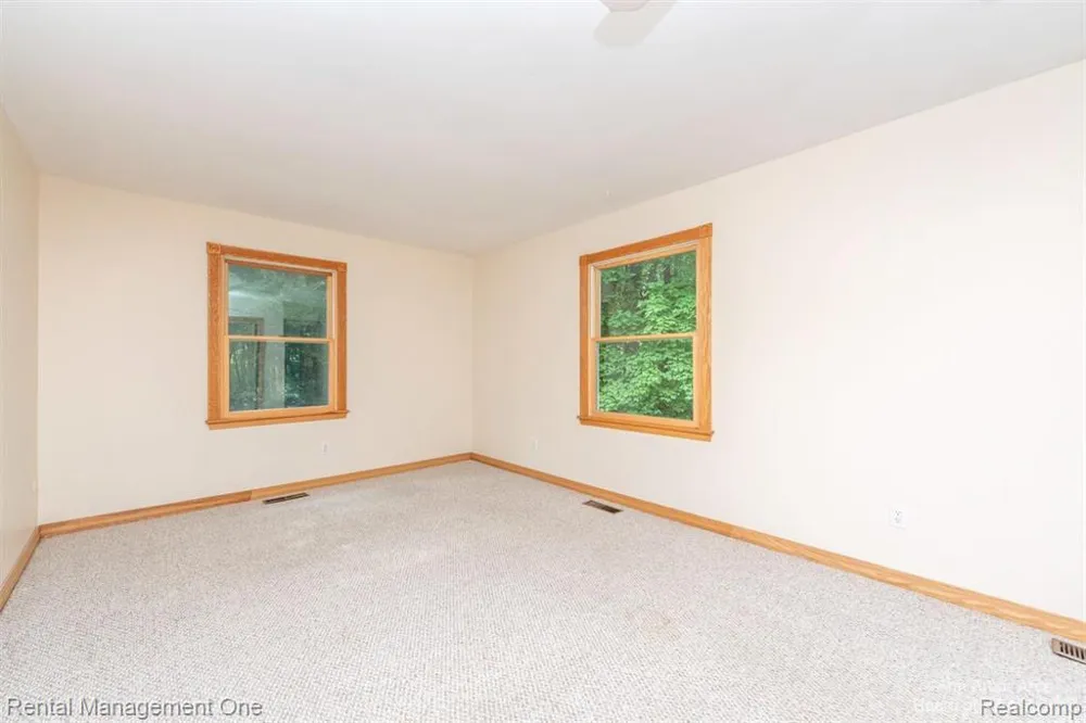 7870 Chamberlin Road Webster Township, MI 48130