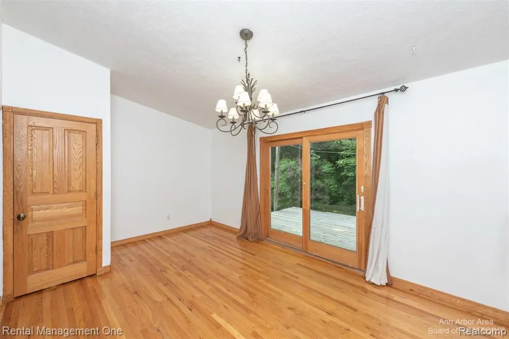 7870 Chamberlin Road Webster Township, MI 48130