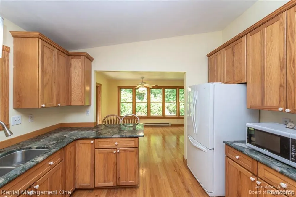 7870 Chamberlin Road Webster Township, MI 48130