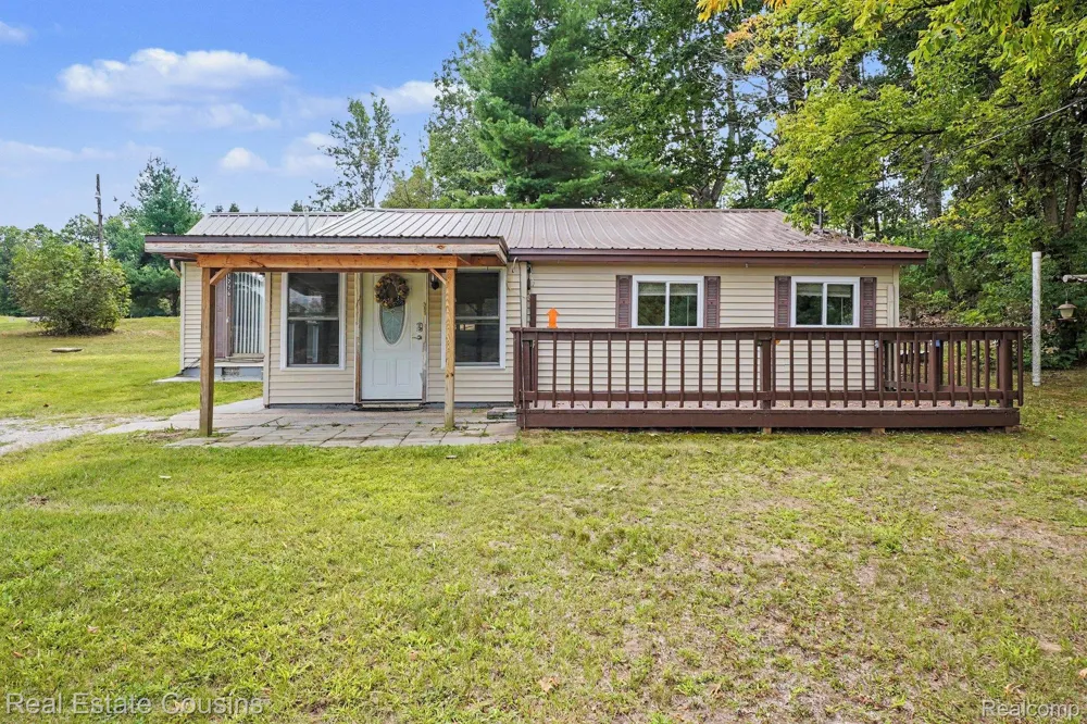 1276 E Elm Road Grant Township, MI 48622