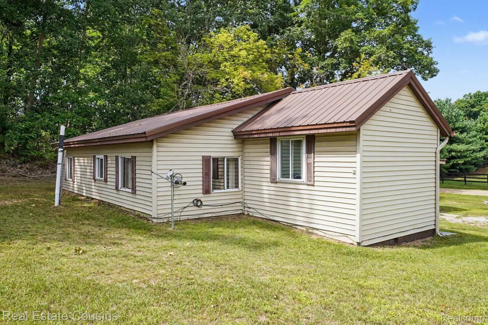 1276 E Elm Road Grant Township, MI 48622