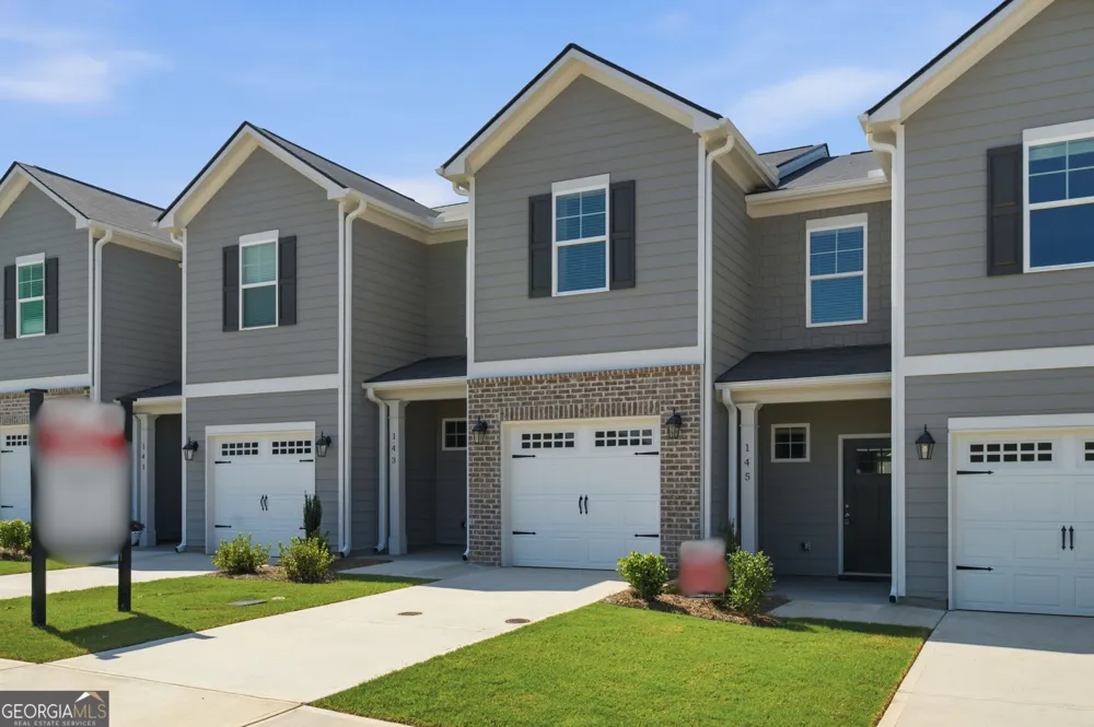 143 Chastain DR Cartersville, GA 30120