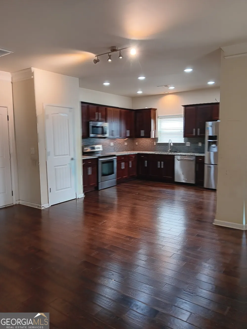 413 Easley DR Lawrenceville, GA 30045