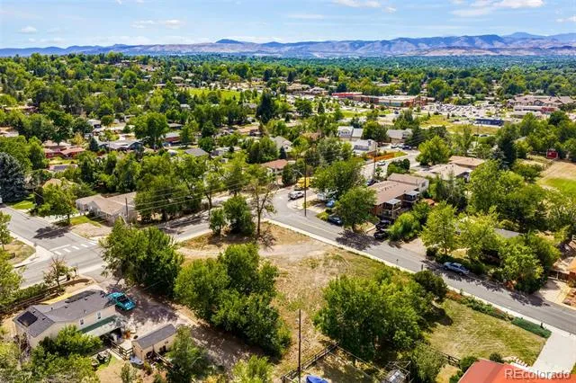 3800 Independence Court Wheat Ridge, CO 80033