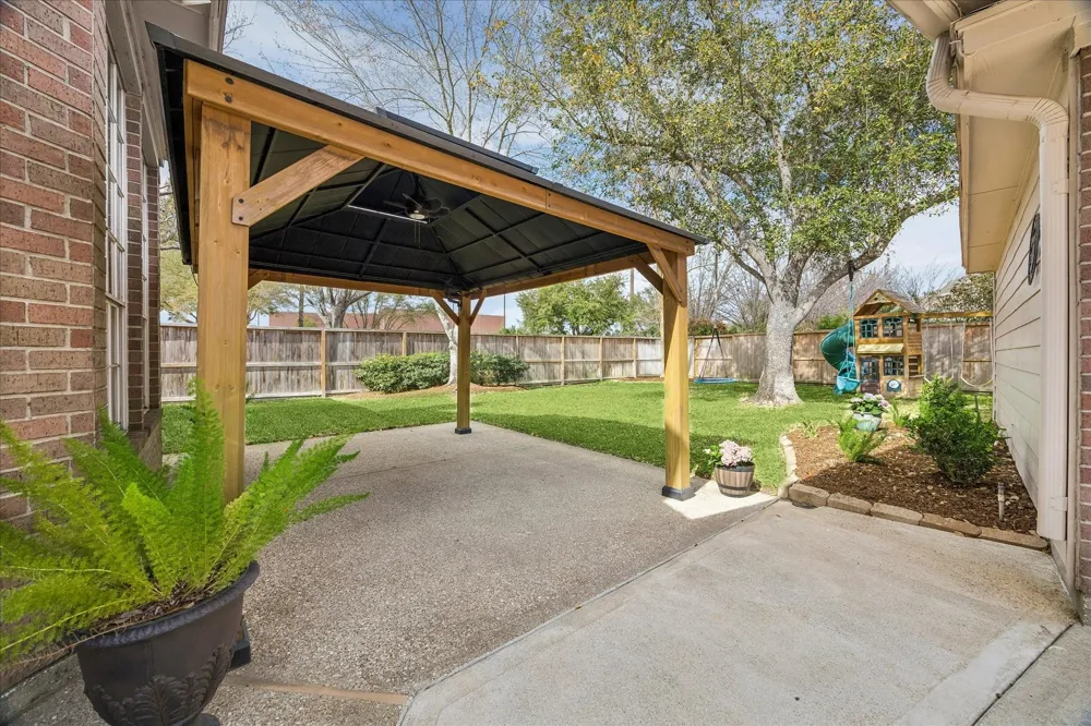 5310 Summerland Ridge Court Houston, TX 77041