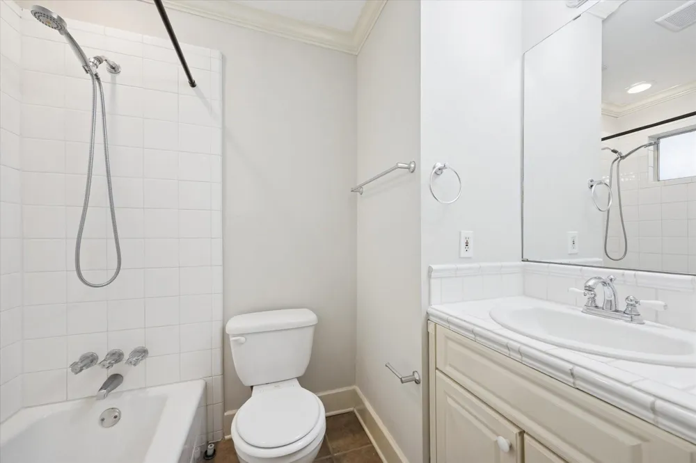 2414 Morse Street #6 Houston, TX 77019