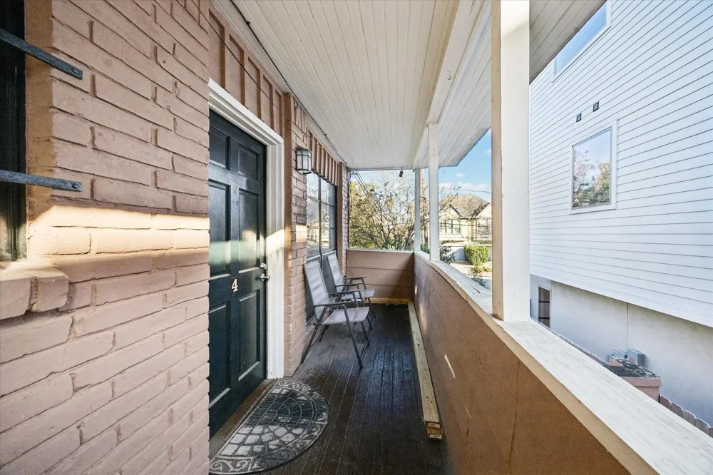 2414 Morse Street #6 Houston, TX 77019