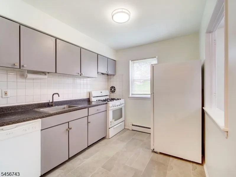 2467 Route 10 Bldg 25-1A #1A Unit 1A Parsippany-Troy Hills, NJ 07950