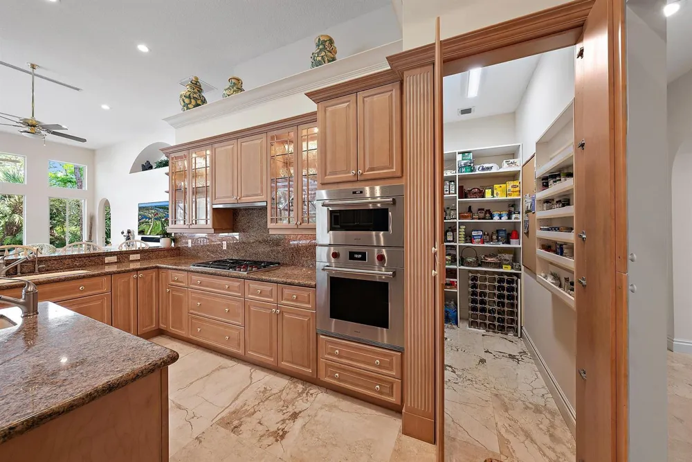 6088 Wildcat Run West Palm Beach, FL 33412