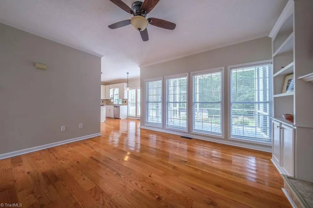 416 Pinnix Drive Lexington, NC 27295