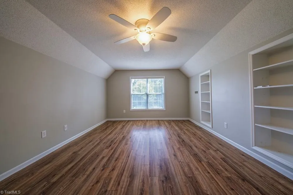 416 Pinnix Drive Lexington, NC 27295
