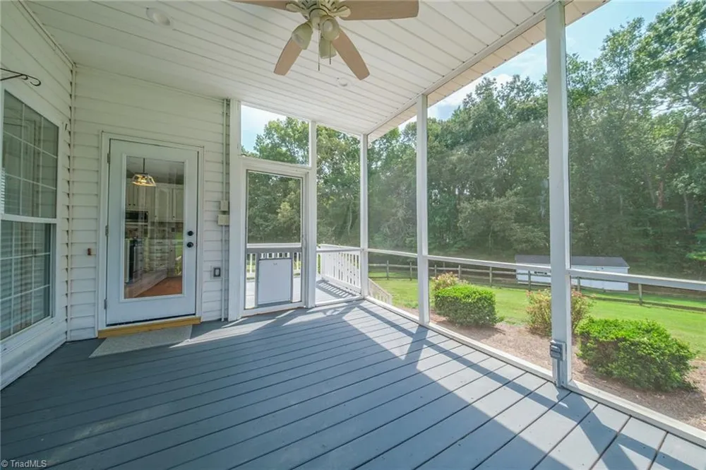 416 Pinnix Drive Lexington, NC 27295