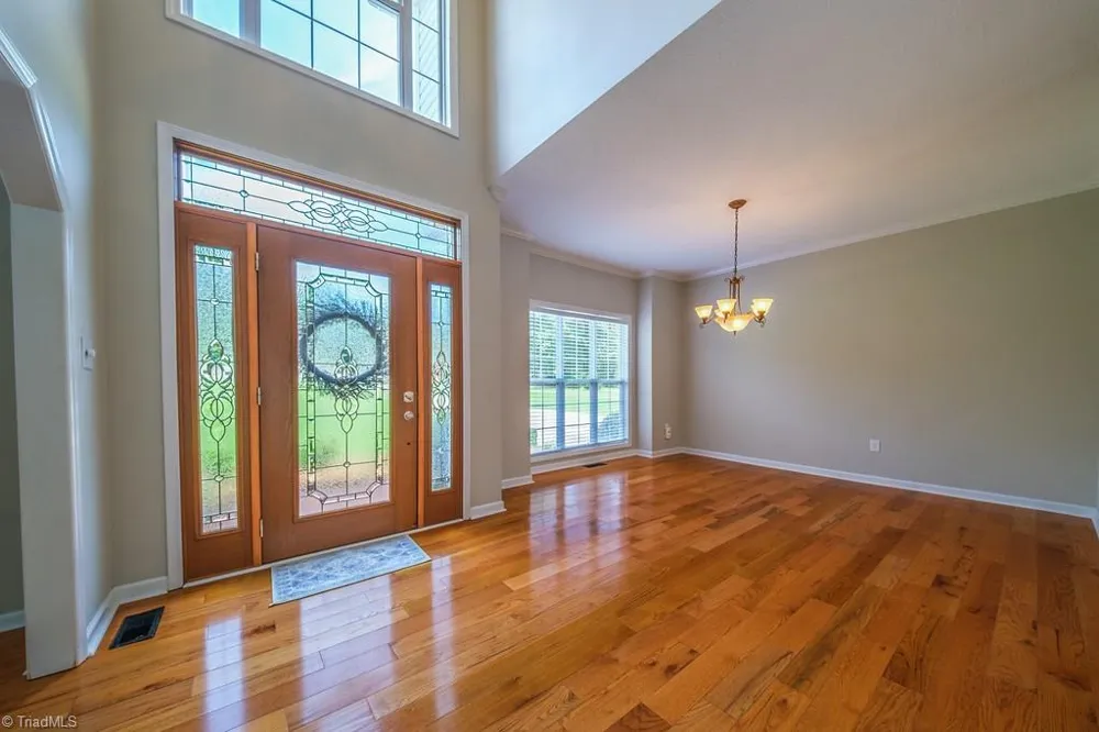 416 Pinnix Drive Lexington, NC 27295