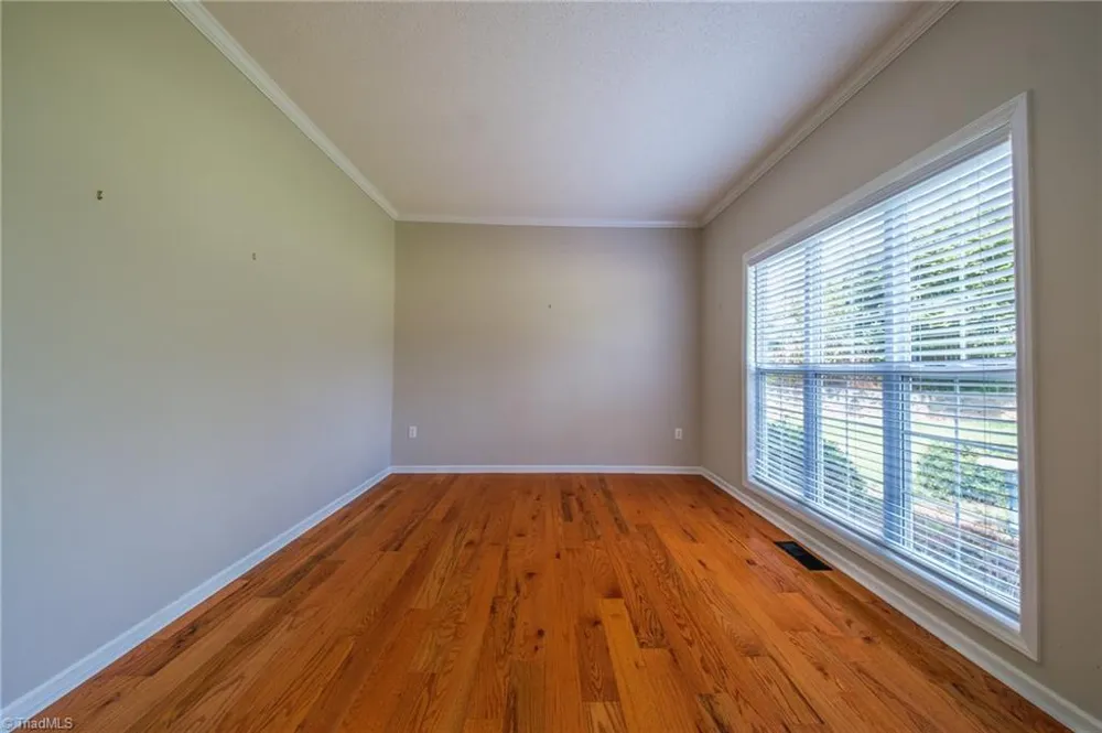 416 Pinnix Drive Lexington, NC 27295