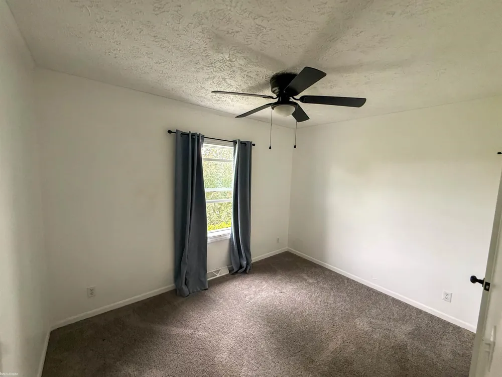 5018 S Vernon Road Vernon Township, MI 48429