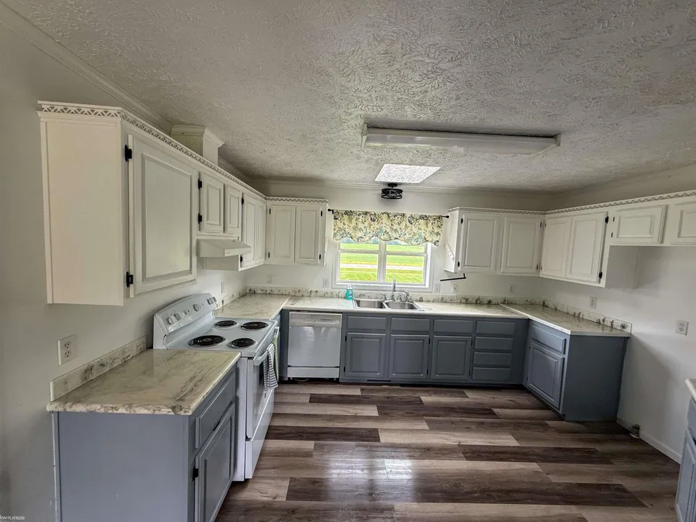 5018 S Vernon Road Vernon Township, MI 48429
