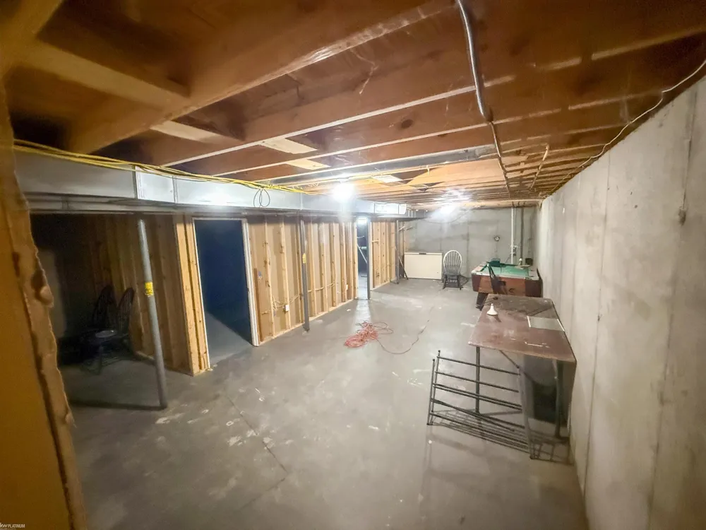 5018 S Vernon Road Vernon Township, MI 48429