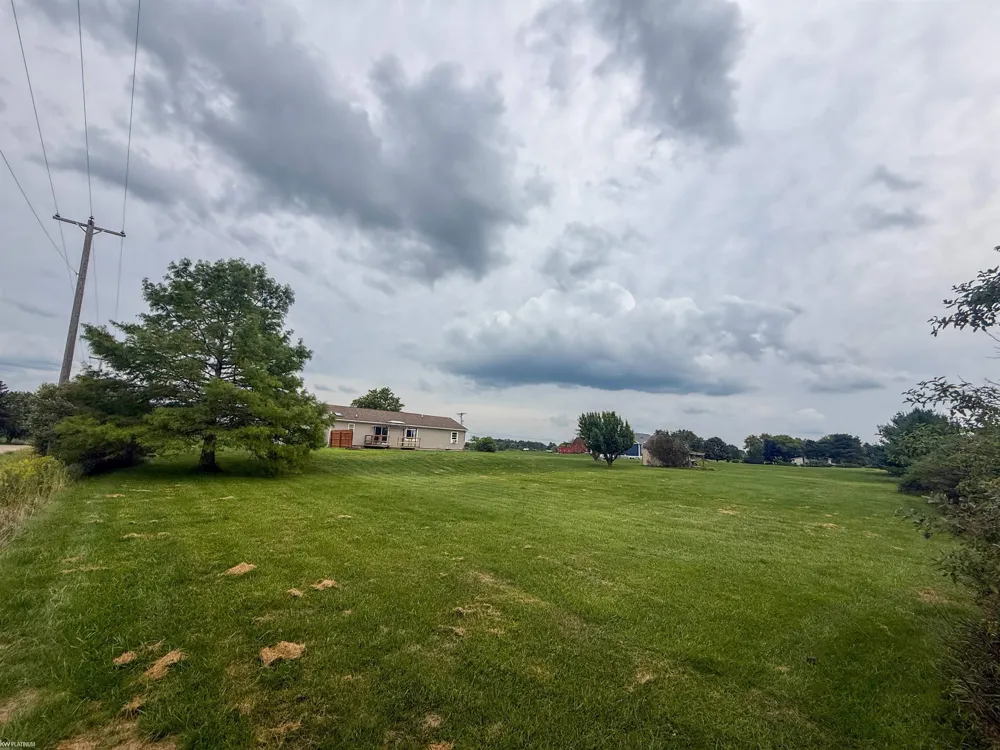 5018 S Vernon Road Vernon Township, MI 48429