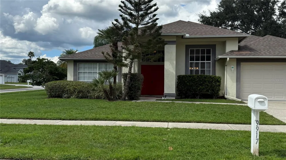 9917 COLONNADE DRIVE Tampa, FL 33647
