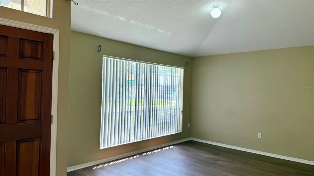 9917 COLONNADE DRIVE Tampa, FL 33647