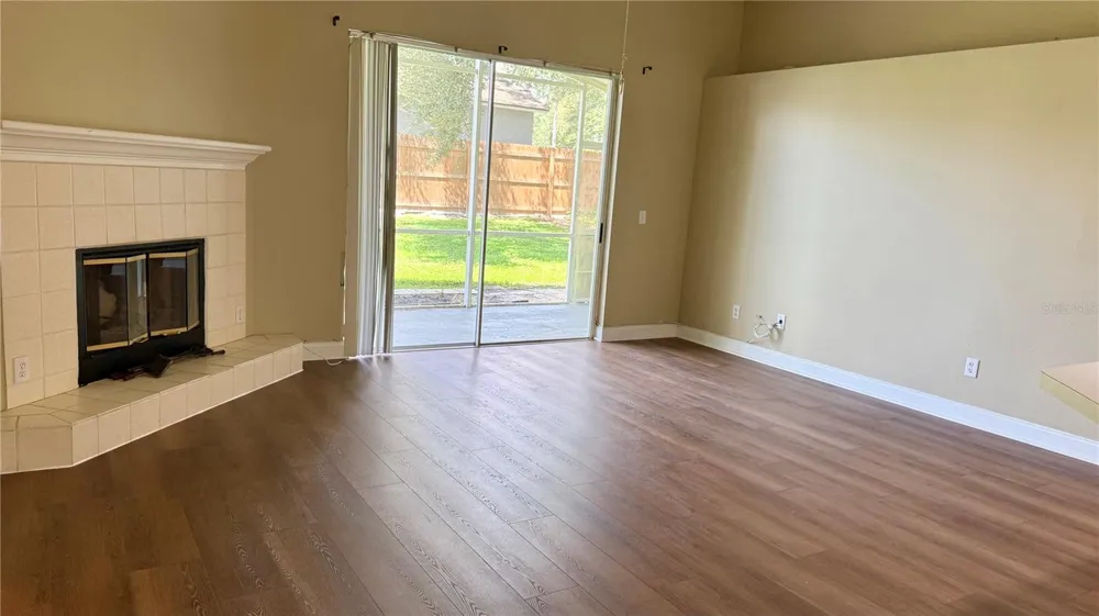 9917 COLONNADE DRIVE Tampa, FL 33647
