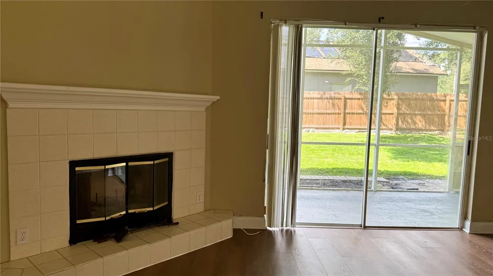 9917 COLONNADE DRIVE Tampa, FL 33647