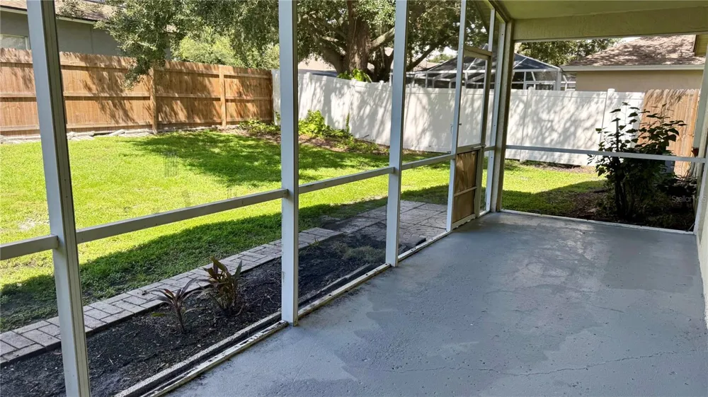 9917 COLONNADE DRIVE Tampa, FL 33647