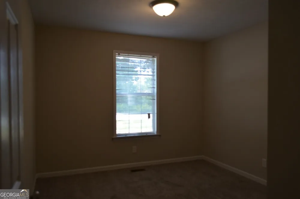 238 Freeman AVE Forsyth, GA 31029