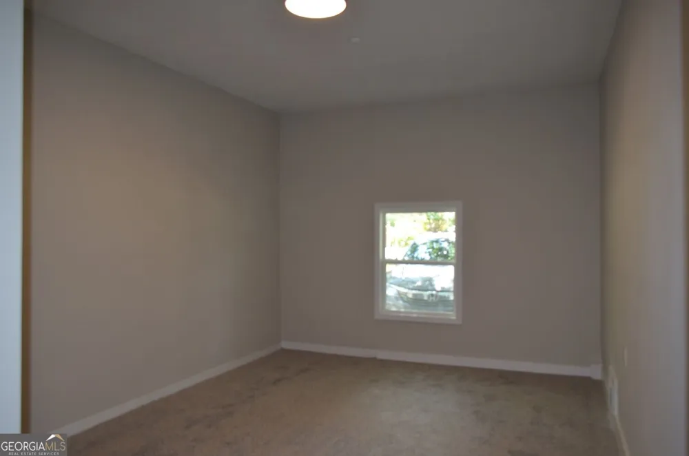 238 Freeman AVE Forsyth, GA 31029