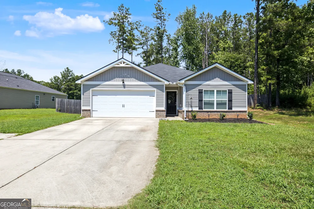139 Jenny RD Grantville, GA 30220