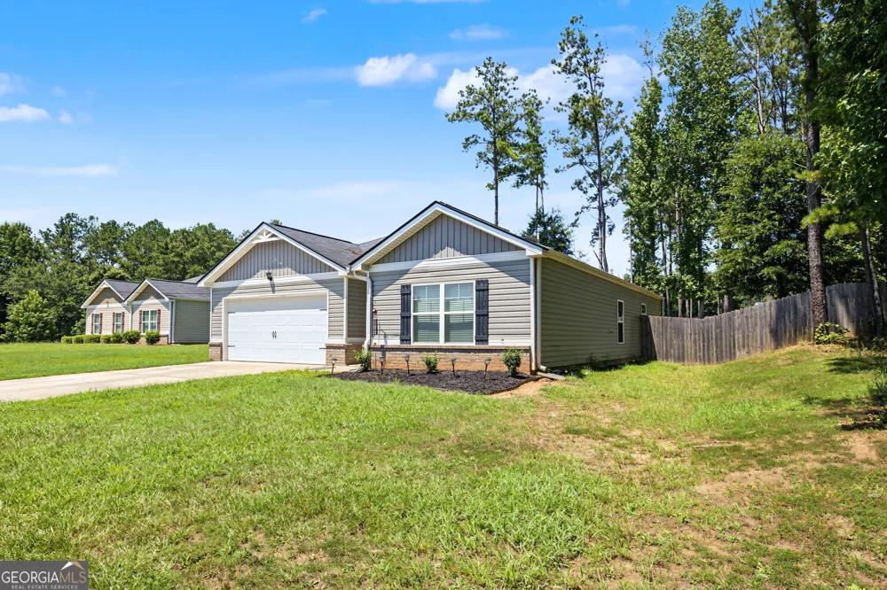 139 Jenny RD Grantville, GA 30220