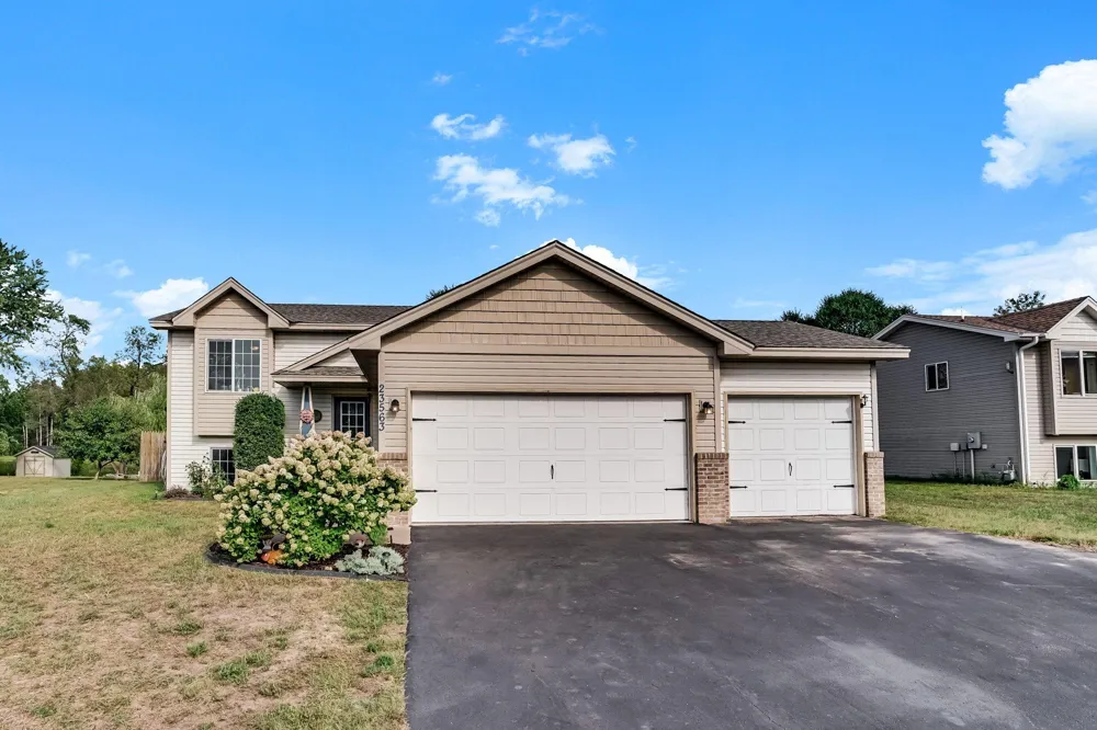 23563 Marigold Street NW Saint Francis, MN 55070
