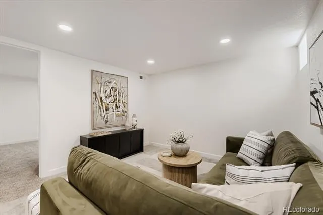 2661 Glencoe Street Denver, CO 80207