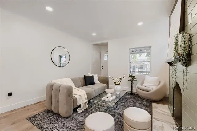 2661 Glencoe Street Denver, CO 80207