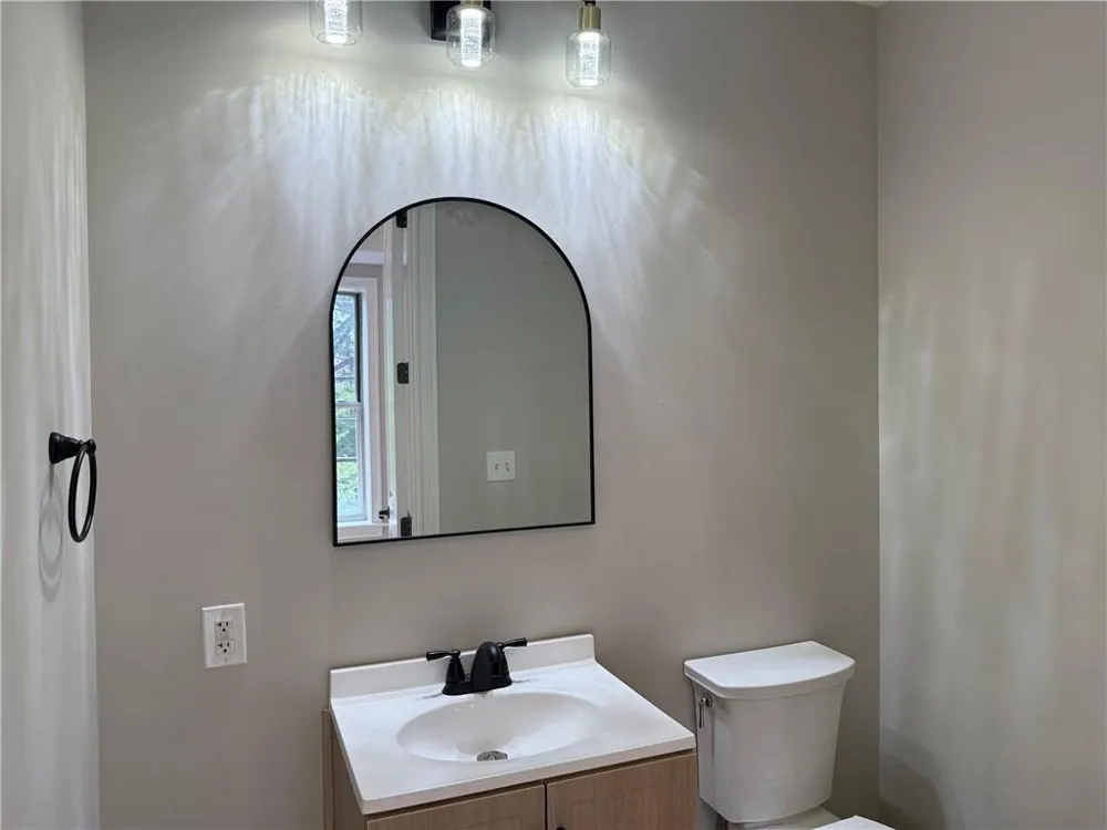 2255 Peachtree Road NE #322 Atlanta, GA 30309