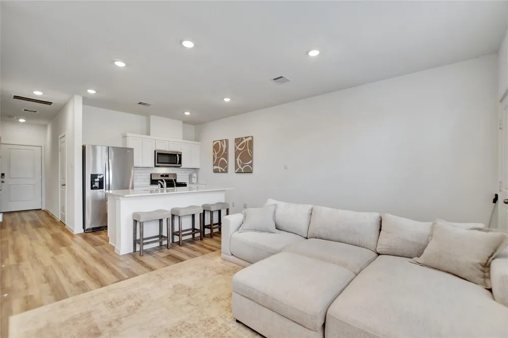 1026 Moon Drop Lane Houston, TX 77090