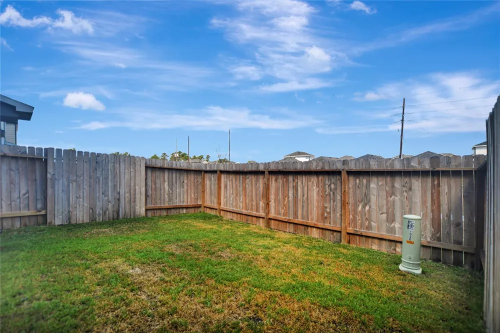 1026 Moon Drop Lane Houston, TX 77090