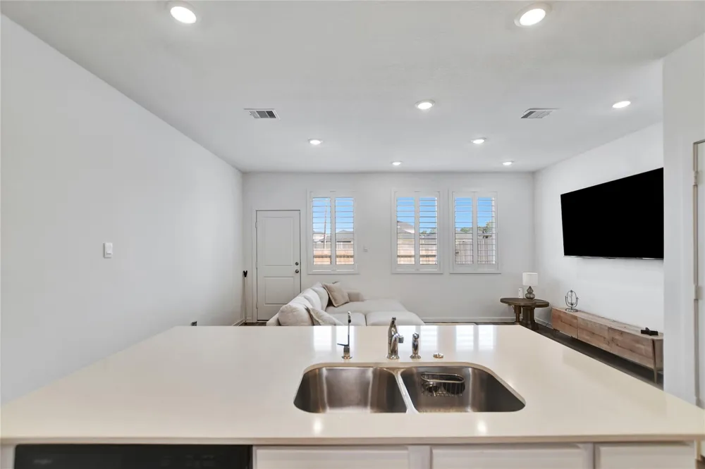 1026 Moon Drop Lane Houston, TX 77090