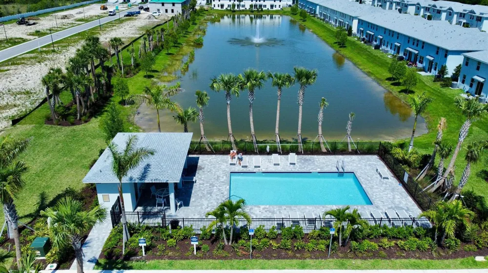478 SALISBURY CIRCLE Fort Pierce, FL 34982