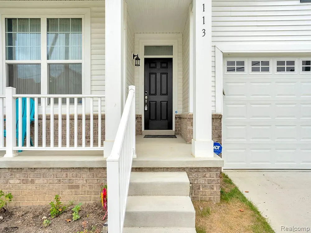 113 WAINWRIGHT Novi City, MI 48377