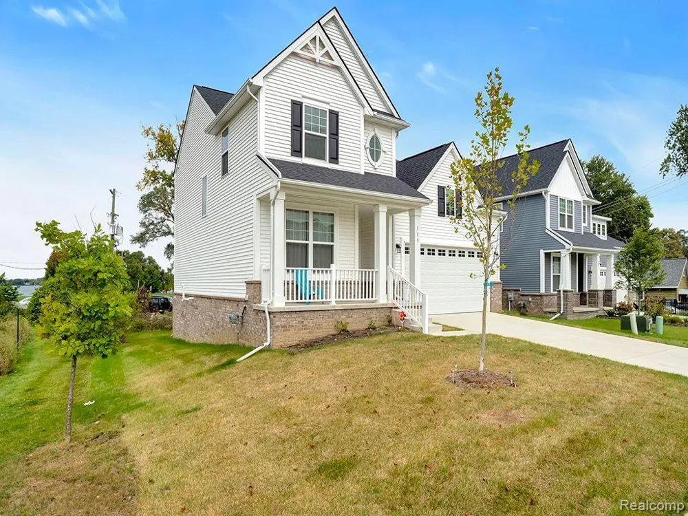 113 WAINWRIGHT Novi City, MI 48377