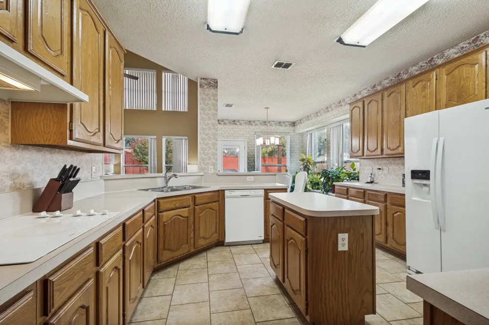 1368 Winnipeg Drive Lewisville, TX 75077