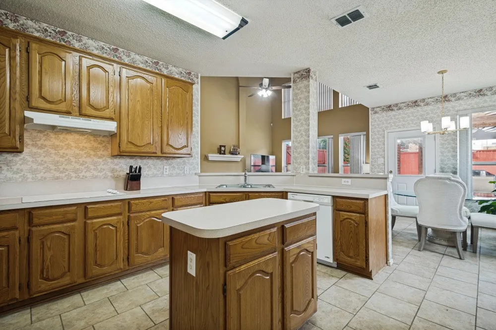 1368 Winnipeg Drive Lewisville, TX 75077