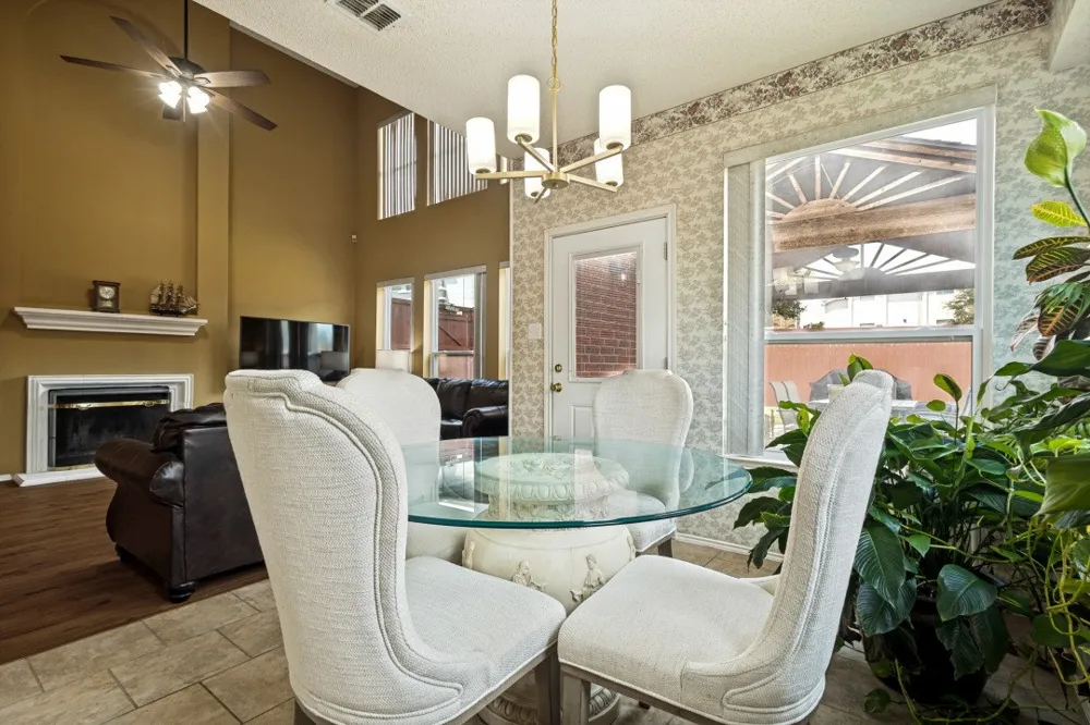 1368 Winnipeg Drive Lewisville, TX 75077