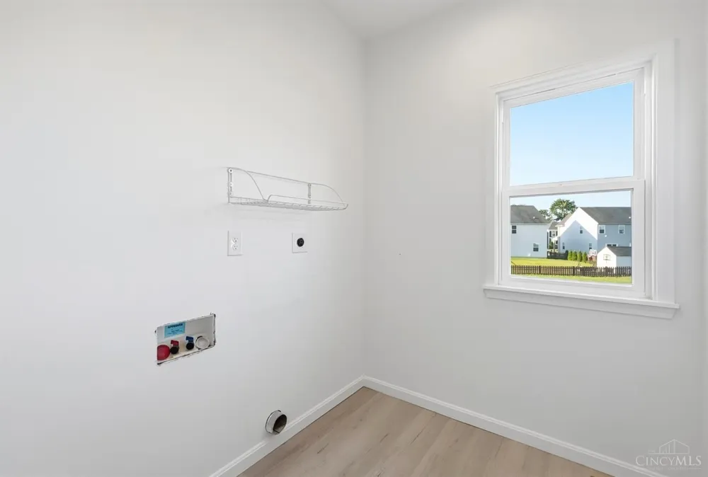 5127 Catalpa Drive Tipp City, OH 45371