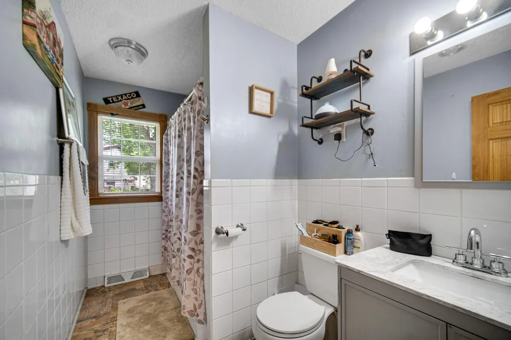 2420 Norman Street Portage, IN 46368