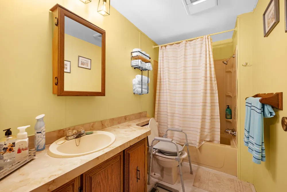 979 Lenape Drive Erma, NJ 08204