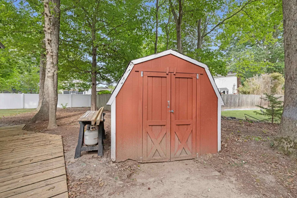 979 Lenape Drive Erma, NJ 08204
